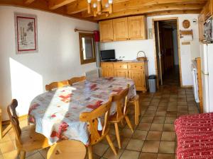 Appartement 4 pièces, 9 pers, balcon, animaux tolérés, Les Saisies - FR-1-293-255