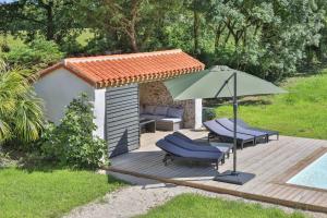 Villas Villa piscine etang et foret : Villa