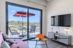 #312 Ocean Outlook by Home Holidays