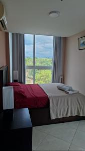 Frente al mar lindo apartamento con piscina! 2 noches minimo!