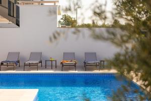 Villa Old Olive III by Vivi Rent