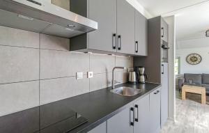 3 Bedroom Gorgeous Home In Den Ham