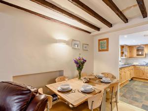 3 Bed in Bowness-On-Windermere 93088