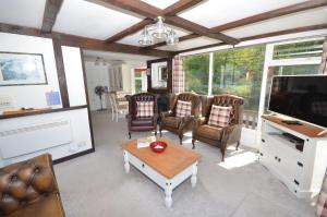 The Willows in the center of the village in Horning