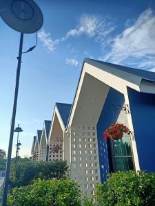 ลอยละล่อง รีสอร์ท Loy La Long Resort