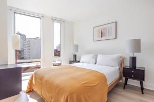 Blueground Gowanus pool wd nr park NYC-1830