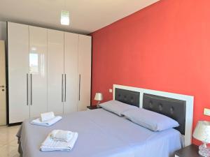 Sea View Holiday Apartment 073