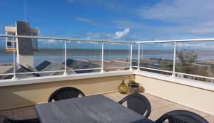 Appartements La Terrasse, Duplex Front de mer : photos des chambres