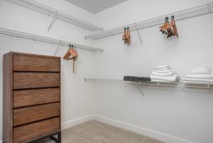 Blueground Playa Vista balcony nr Ballona Wetlands LAX-1077