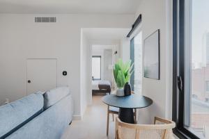 Blueground SoMa pool nr Civic Center SFO-1787