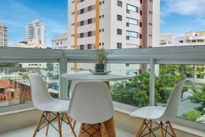 2 Suites with Gourmet Balcony Barbecue Beach