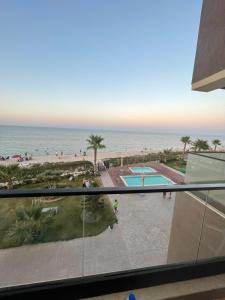 Beachfront Dream, WaveHaus
