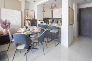 Frank Porter - Nobles Tower