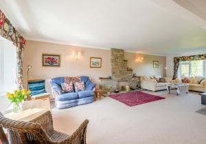 Stoneleigh - Hawes