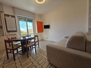 Lulivo - By Ligooria