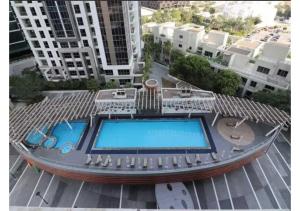 Centrally Located in Business Bay - Huge 1 Bedroom Hall in Executive Towers