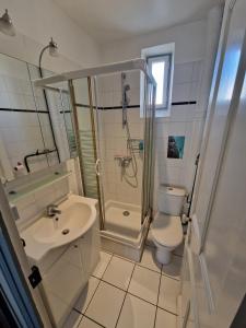 Appartements Spacieux Duplex a Villeurbanne 6 Pers Tout Comfort : photos des chambres