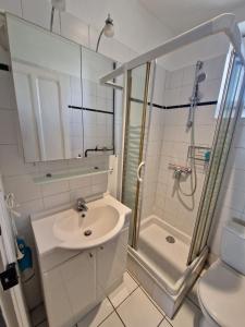 Appartements Spacieux Duplex a Villeurbanne 6 Pers Tout Comfort : photos des chambres