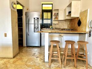 by Calamari Homes - El Porvenir 306 walled city