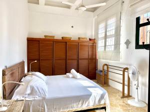 by Calamari Homes - El Porvenir 306 walled city