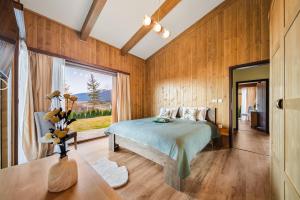 Luxury Mountain Villa Pirin Golf K29H02 by Top Kvartiri Ltd