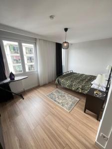 Suadiye Bostanci Luxury 2 Bedroom Apartment with Pool