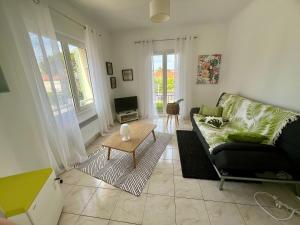 Charmant 2 pièces, terrasse 30m2