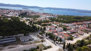 Beautiful and large 80 m2 apartment with 3 balconies