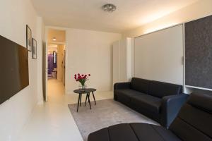 Signoria Tower Apartment