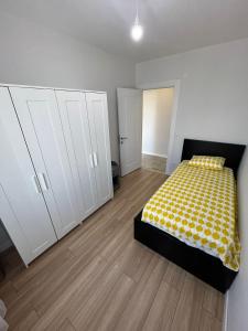 Istanbul Bostanci Luxury 2 Bedroom Apartment with Pool