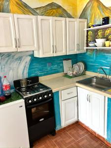 Oceanview apt 2 in Secured Village El Pueblito