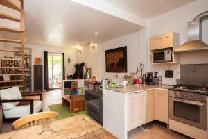 Maisons de vacances Maison dans un coin de verdure proche de la Sorgue : photos des chambres