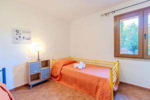 Green Oasis - 2 Min Walk from Cala Girgolu