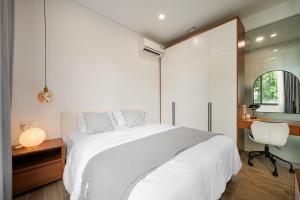 Fullerton House District 1