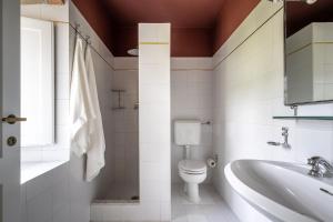 One-Bedroom Standard Apartment