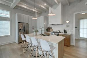 The Salted Cottage 119 SEV