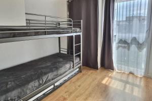 Spacieuse villa moderne à 500m de la plage dans une résidence