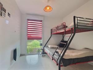 Appartement climatisé, moderne avec terrasses à 500m de la mer
