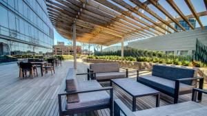 Entire Apt Downton Seaport