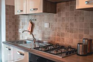 Le Due Baie e le Cinque Terre