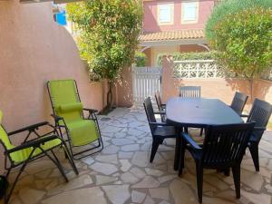 LES JARDINS DE LA MER -Coquet pavillon à deux pas de la plage - 3hvězdičkové hotely ve městě Valras-Plage