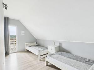 Przystań Jastrzębia domki z alpakami