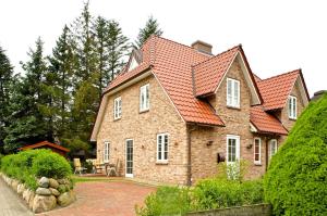 Haus Sandkorn - 4-star hotels in St. Peter-Ording