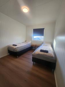 Private 4 bedroom getaway in Lofoten