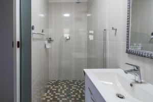 Glen Marine Sea Mountain Stay