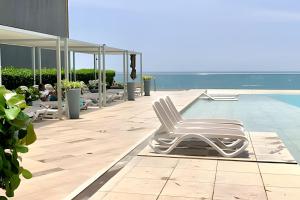 Breathtaking ocean view, central location