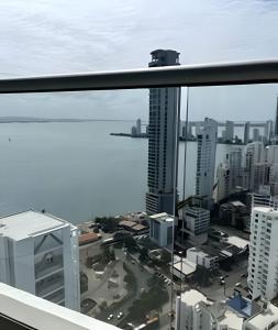 Ocean Majesty, Luxury Haven close to Walled City