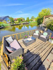 De Poort van Zeeland aan het water met jacuzzi