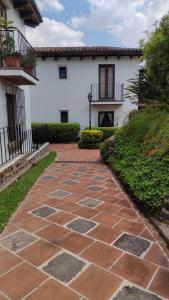 El Descanso Del Obispo