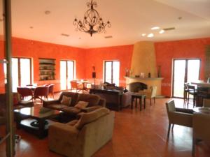 El Descanso Del Obispo